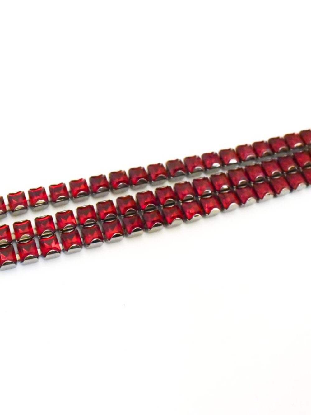 *Swarovski* Sparkling Red/Pewter Rhinestone 3-strand Bracelet - Picture 3 of 8